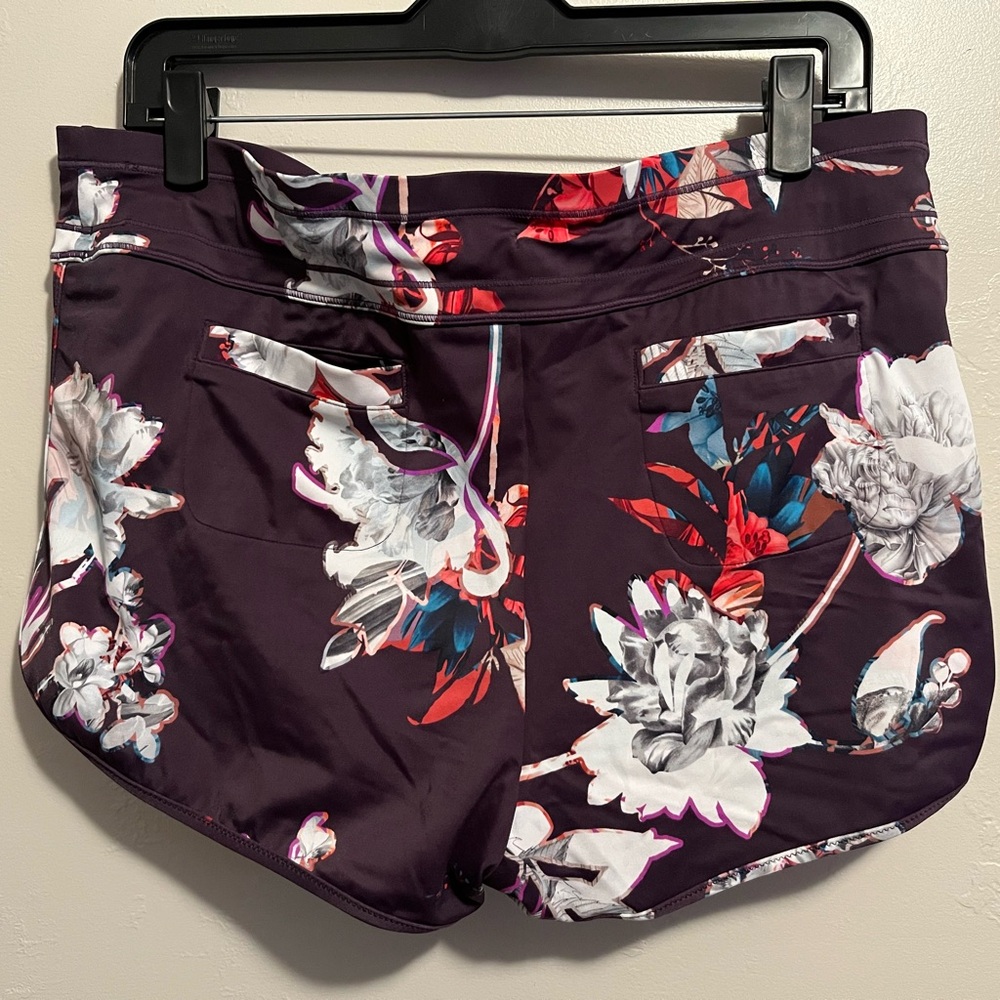 Athleta Purple Floral Women's Swim Shorts - Picture 7 of 12
